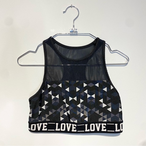 🛍️ 4 for 20$ - Halter Neck Pattern Sport Bra / Black / M - Picture 1 of 8